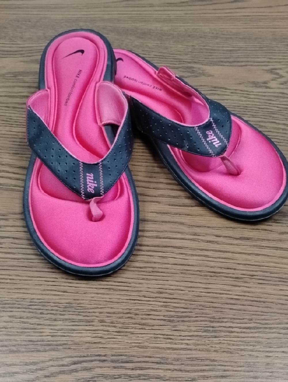 Nike Hot Pink and Black Women's Comfort Footbed Flip Flops, Size 12